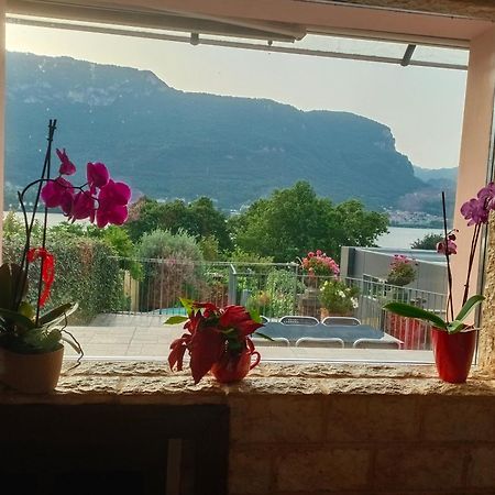 Pescate Le Rose Sul Lago מראה חיצוני תמונה